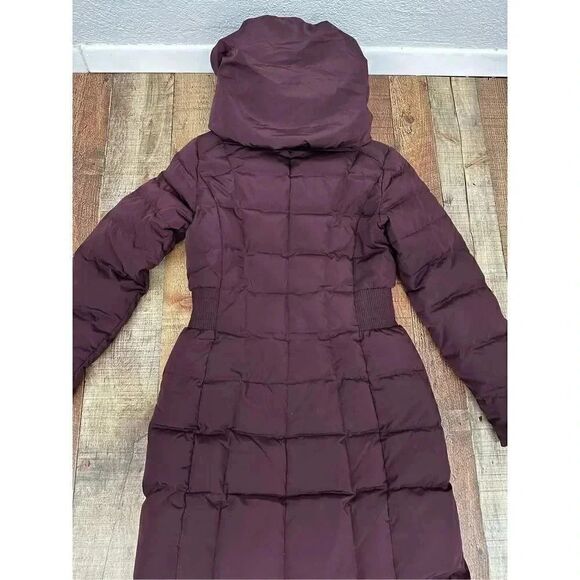 Cole Haan Signature Hooded Down Puffer Coat - Picture 10 of 11